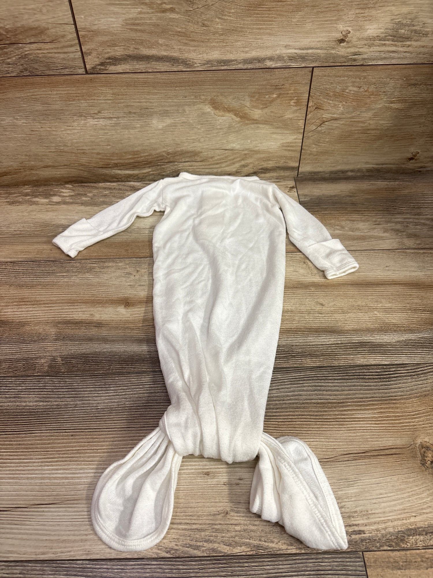 Lou Lou Henley Knotted Gown White sz Newborn