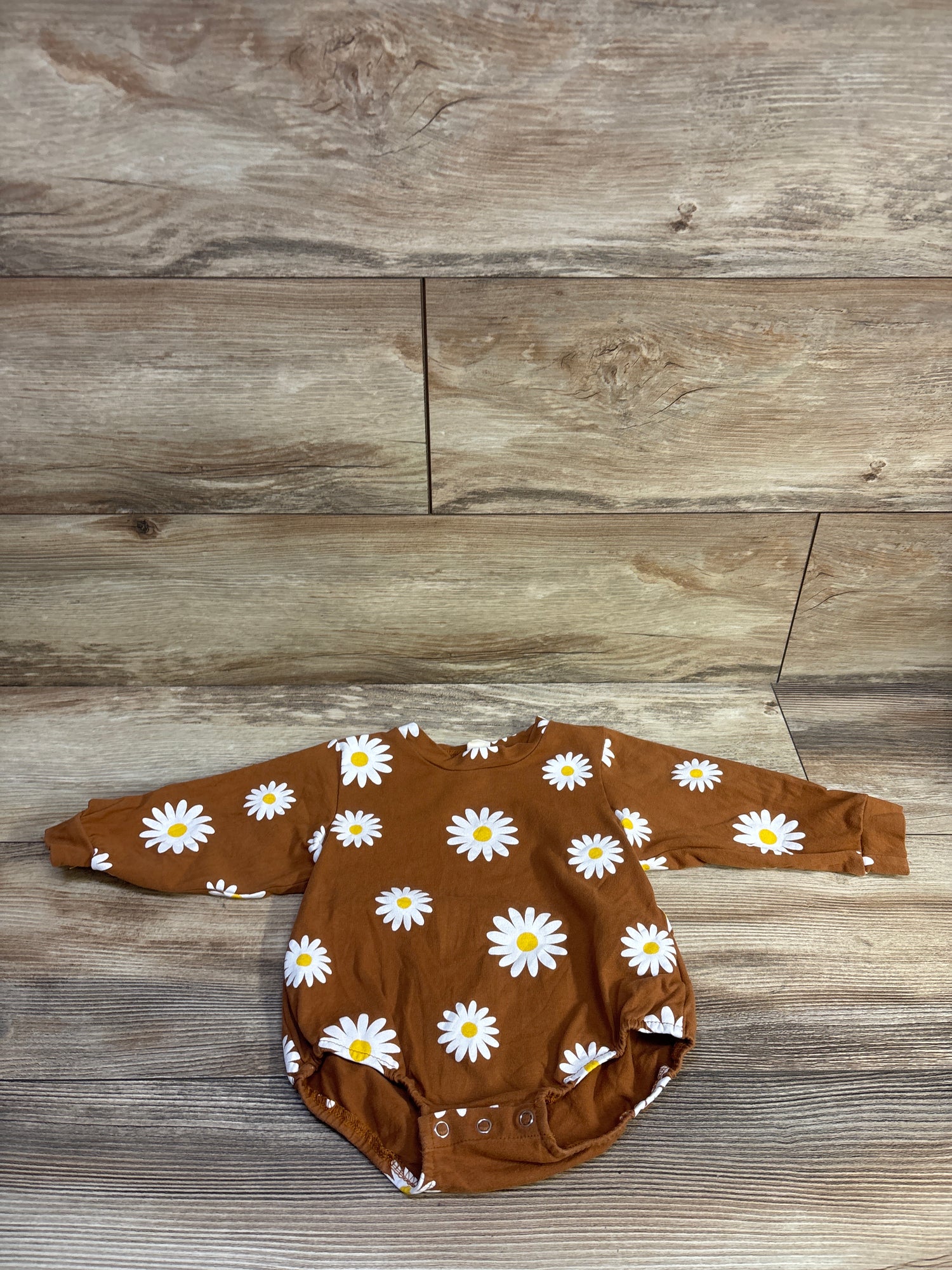 Daisy Long Sleeve Bubble Romper Brown sz 12-18m