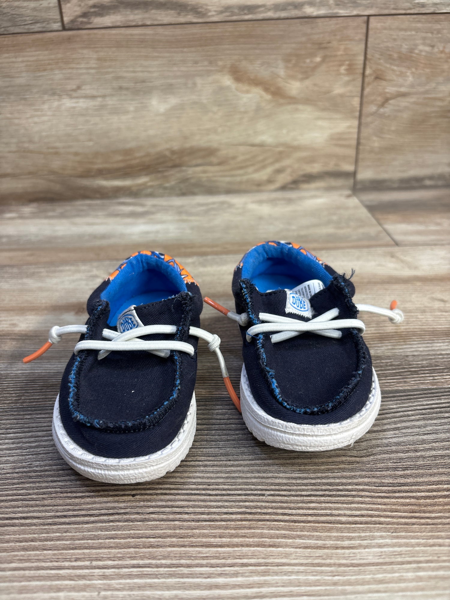 Hey Dude Wally Shark Shoes Navy sz 5c