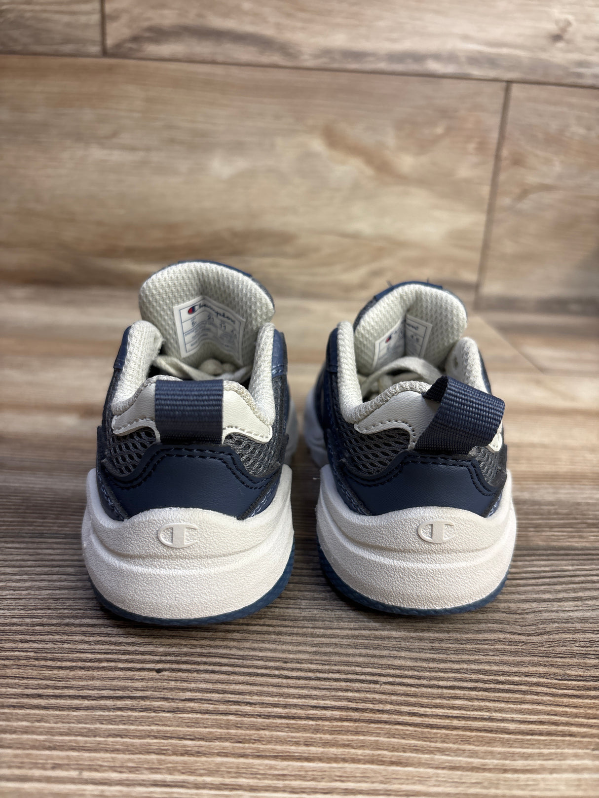 Champion Hyper V2 Next Sneakers, Blue sz 5c