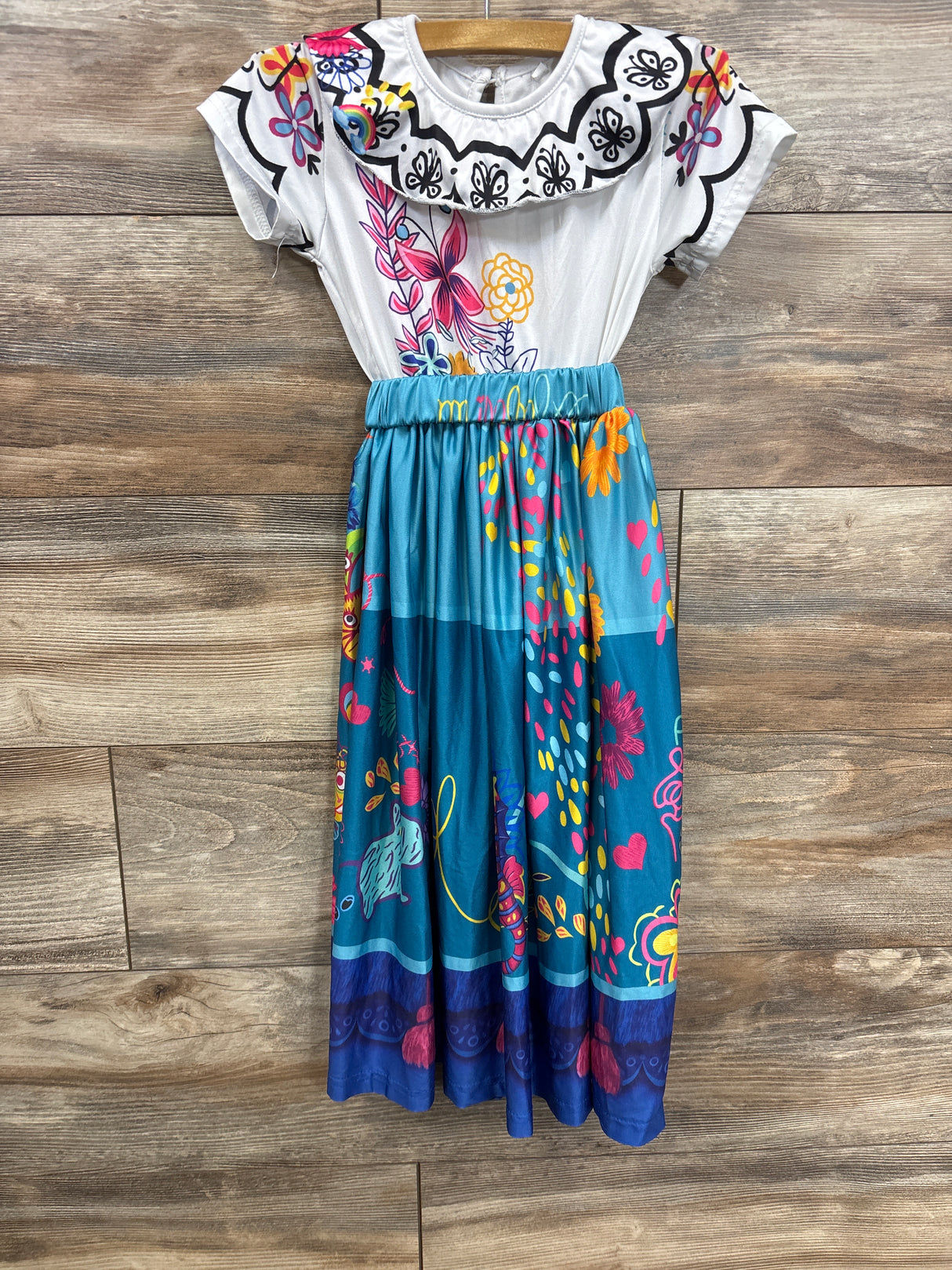 Encanto Mirabel Costume Dress White sz 5-6T