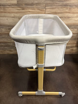 BaeBaeGoods 3-in-1 Bedside Bassinet with Wheels, White*