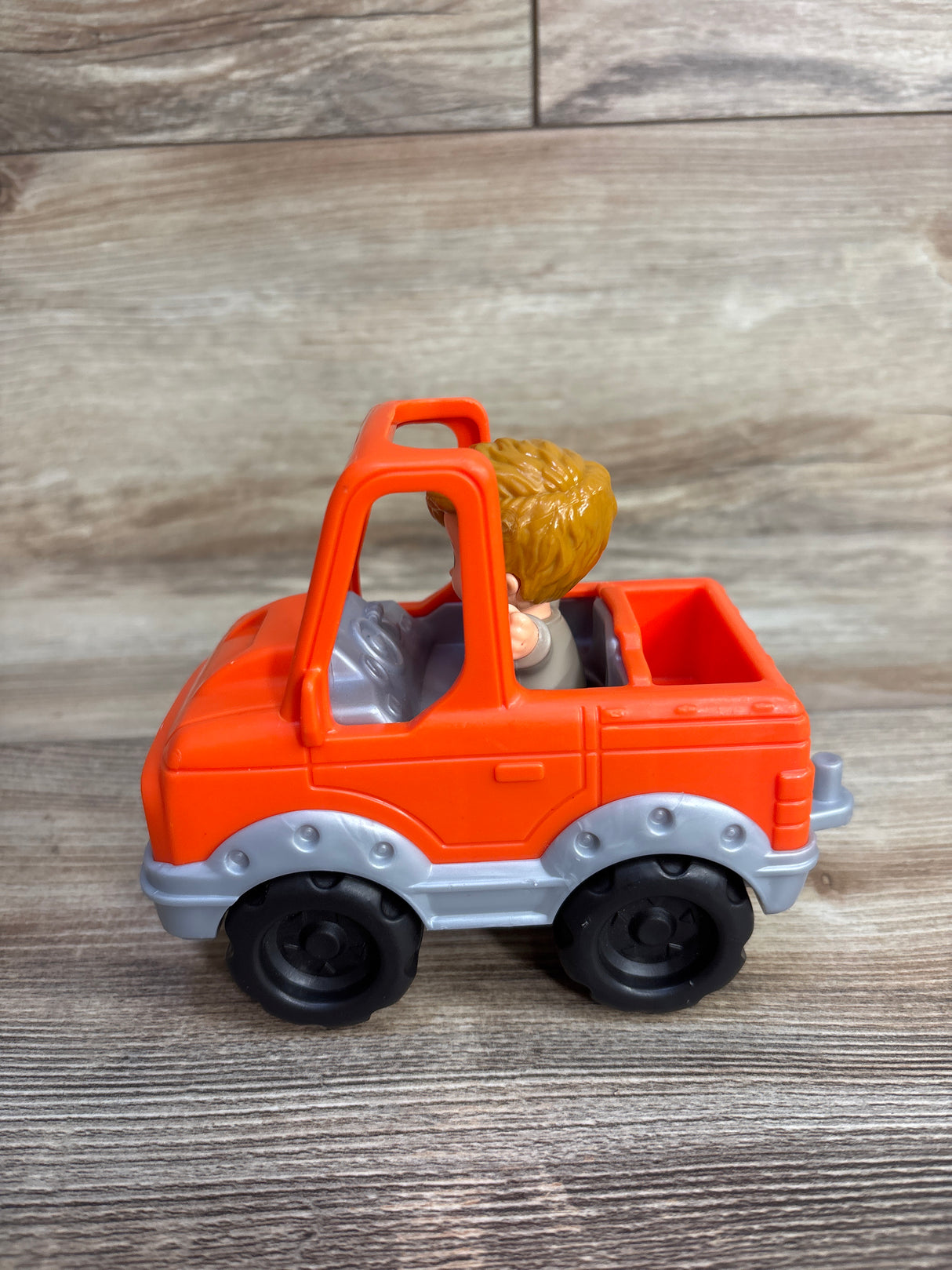 Fisher-Price Little People Help A Friend Pick Up Truck