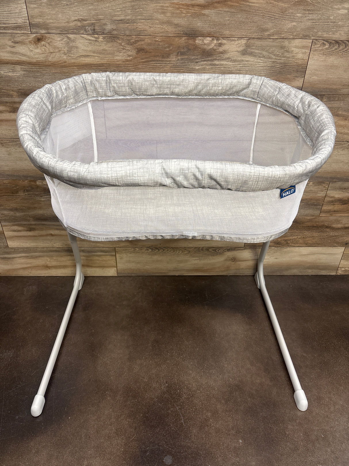 HALO Innovations BassiNest Flex Portable Bassinet, Grey