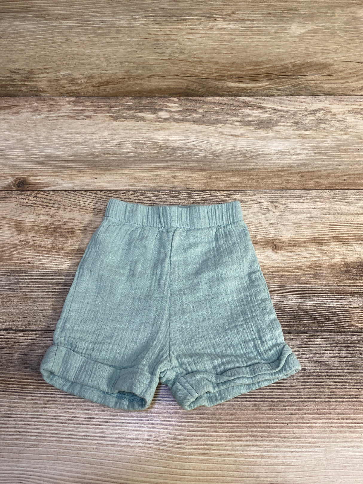 Embrace Gauze Pull On Shorts Green sz 6m