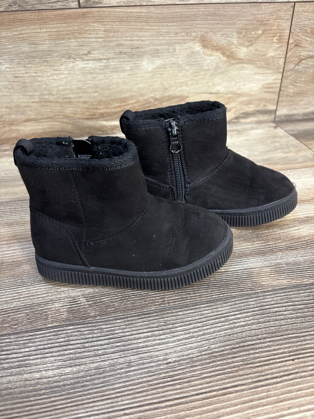 Cat & Jack Pip Shearling Style Boots Black sz 7c