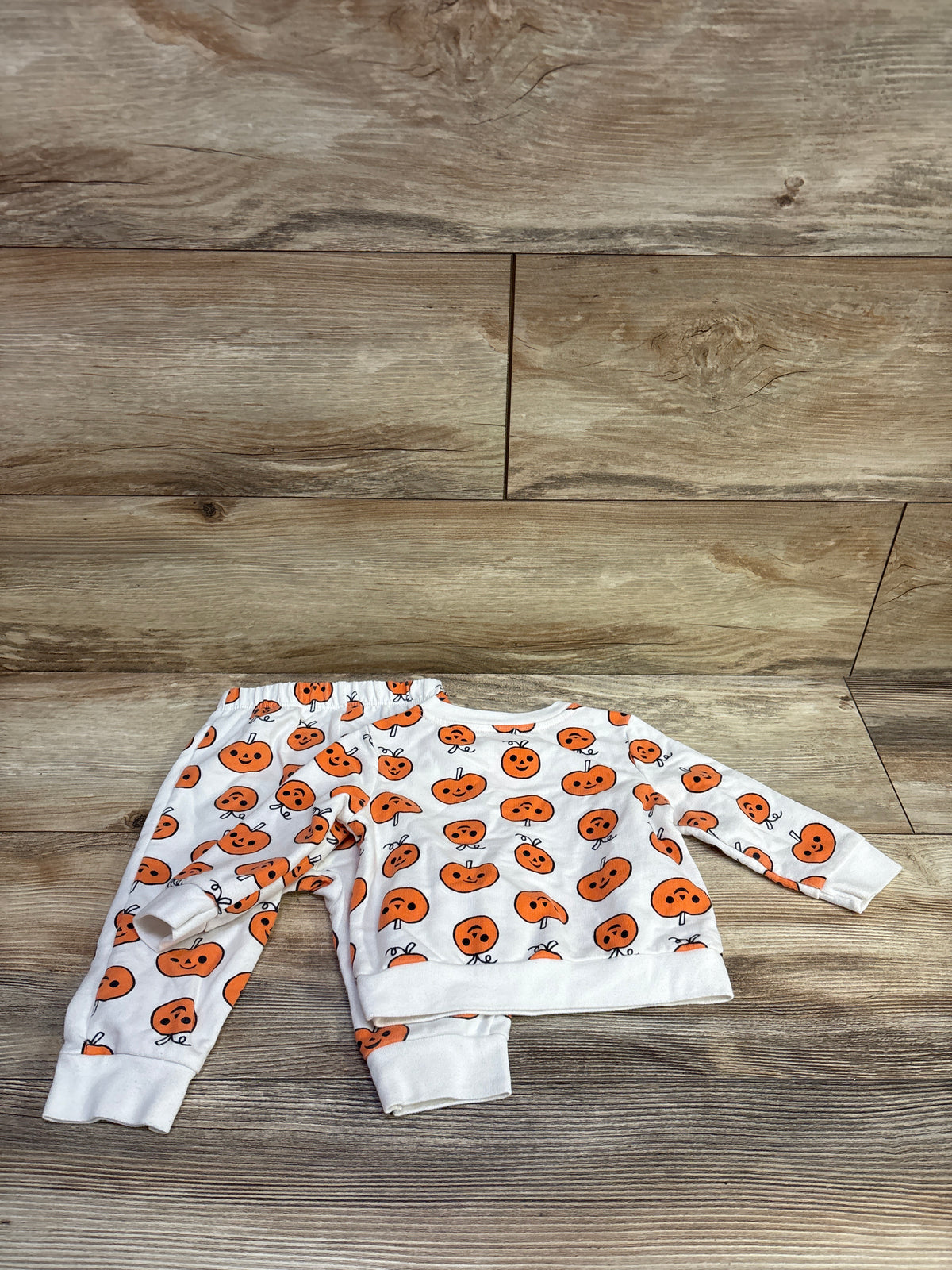 Cat & Jack 2pc Pumpkin Sweatshirt & Joggers Set White sz 6-9m