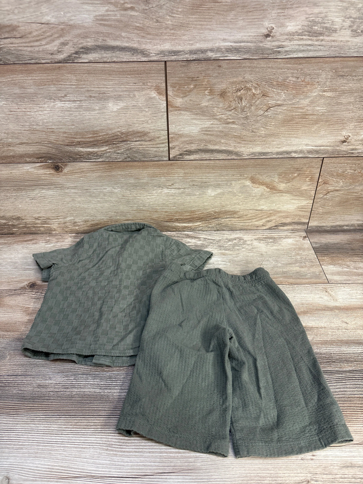 Cat & Jack 2pc Button Up & Pants Set Green sz 12m