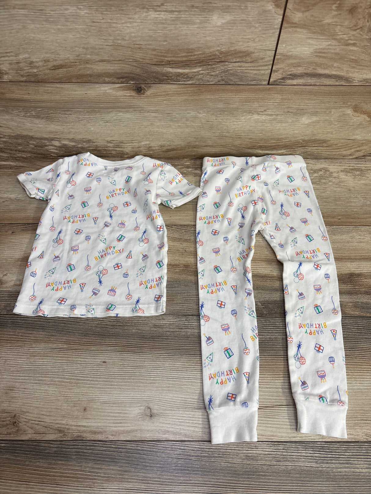 Old Navy 2pc Happy Birthday Pajama Set White sz 4T