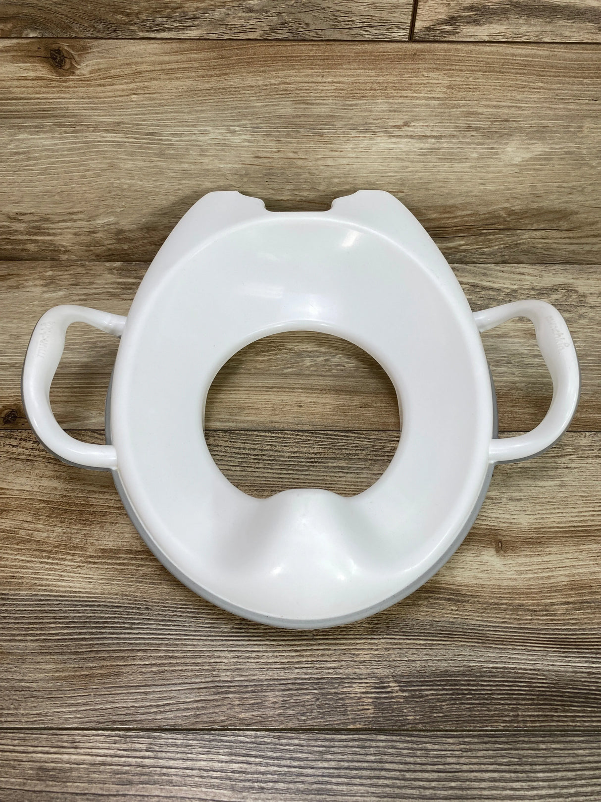 Munchkin Sturdy Potty Seat White