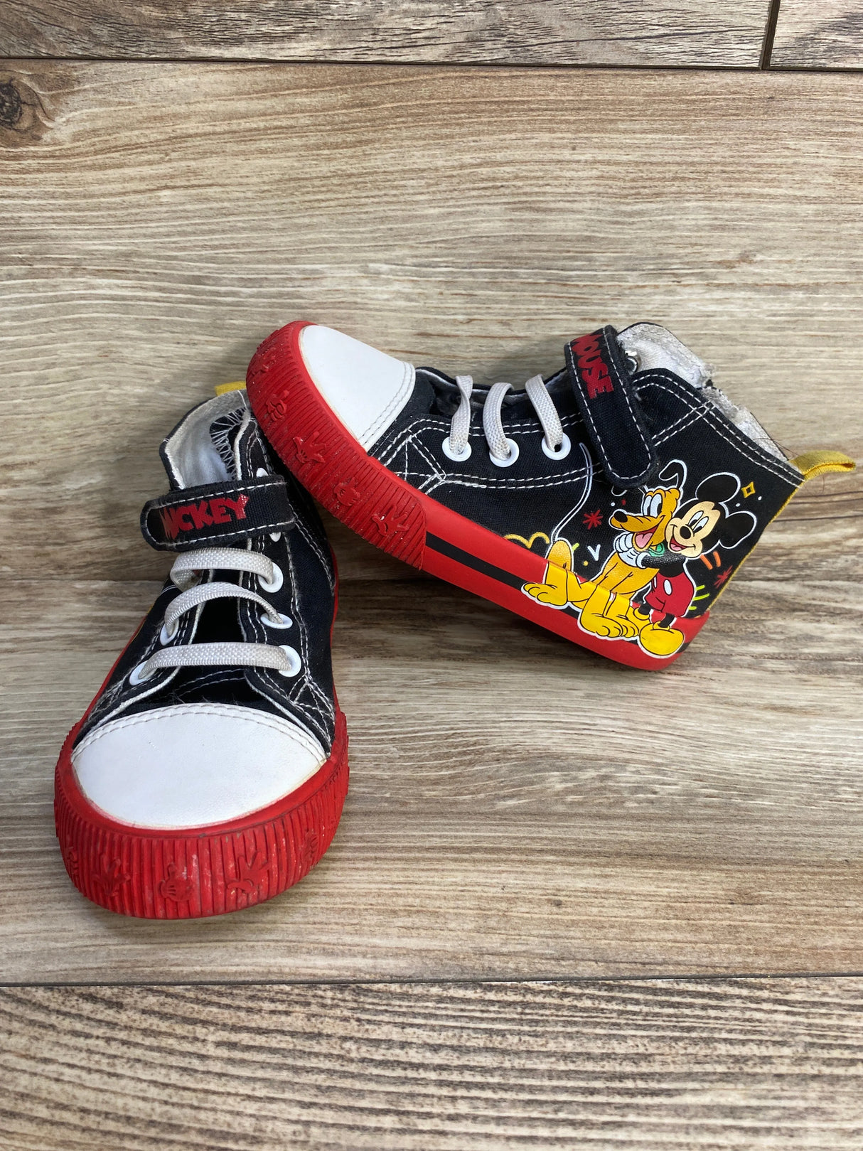Disney Junior Mickey Mouse Hi Top Sneakers Black sz 8c