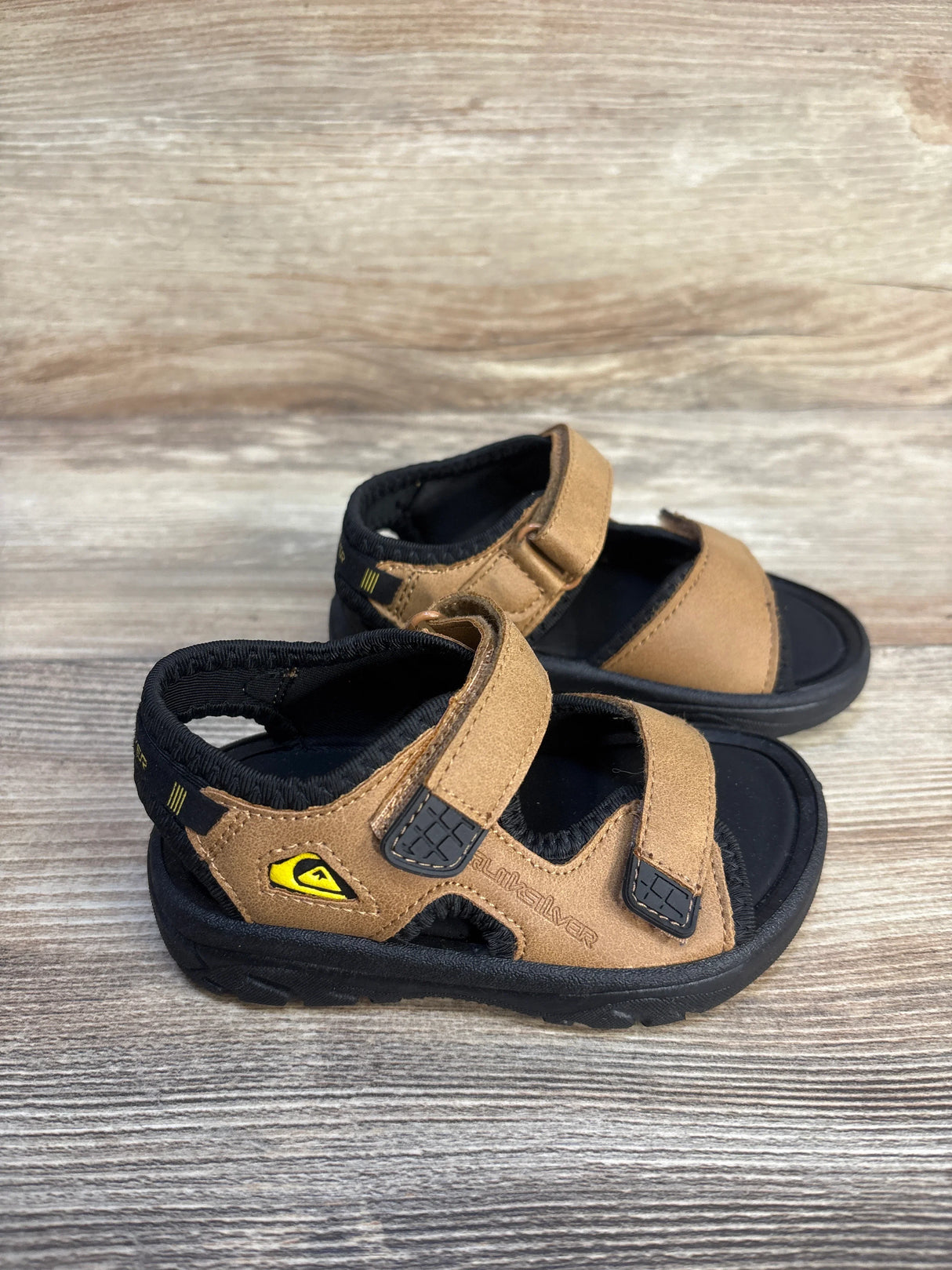 Quiksilver Beach Crest Sandals Brown sz 6c