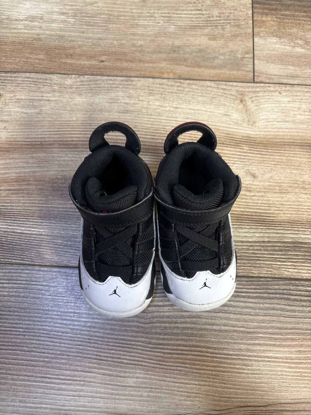 Air Jordan 6 Rings TD 'Black White University Red' Sneakers sz 4c