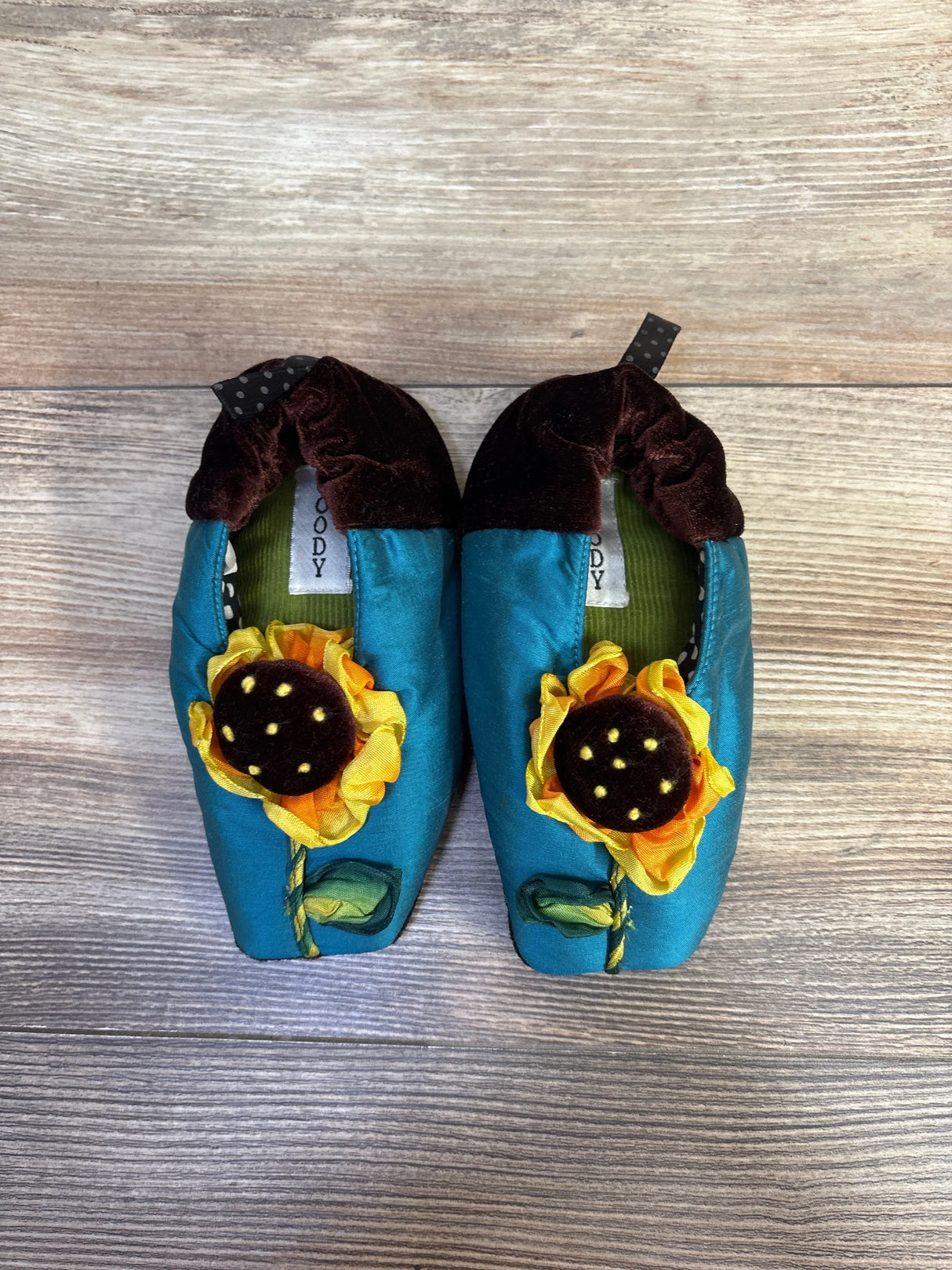 Goody Sassy Slippers LJ Designs Teal sz 6/7c