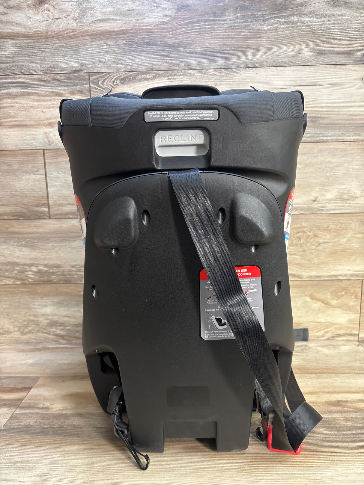 Evenflo Revolve 360 Slim 2-in-1 Rotating Car Seat in Stow
