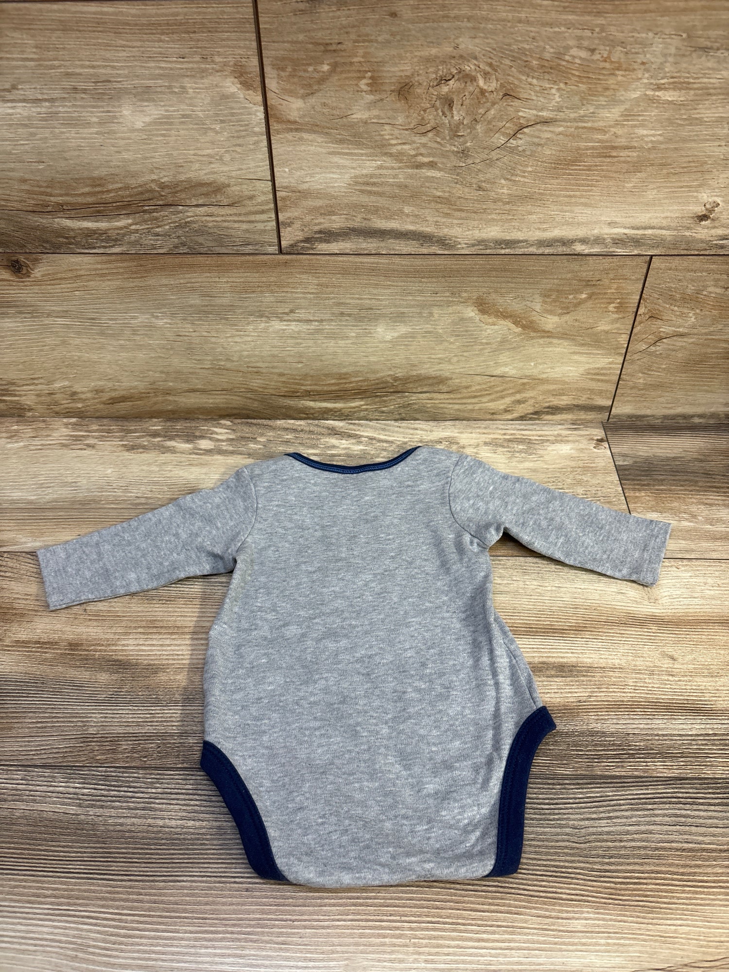 NFL Team Apparel Chargers Touch Down Bodysuit Grey sz 3-6m