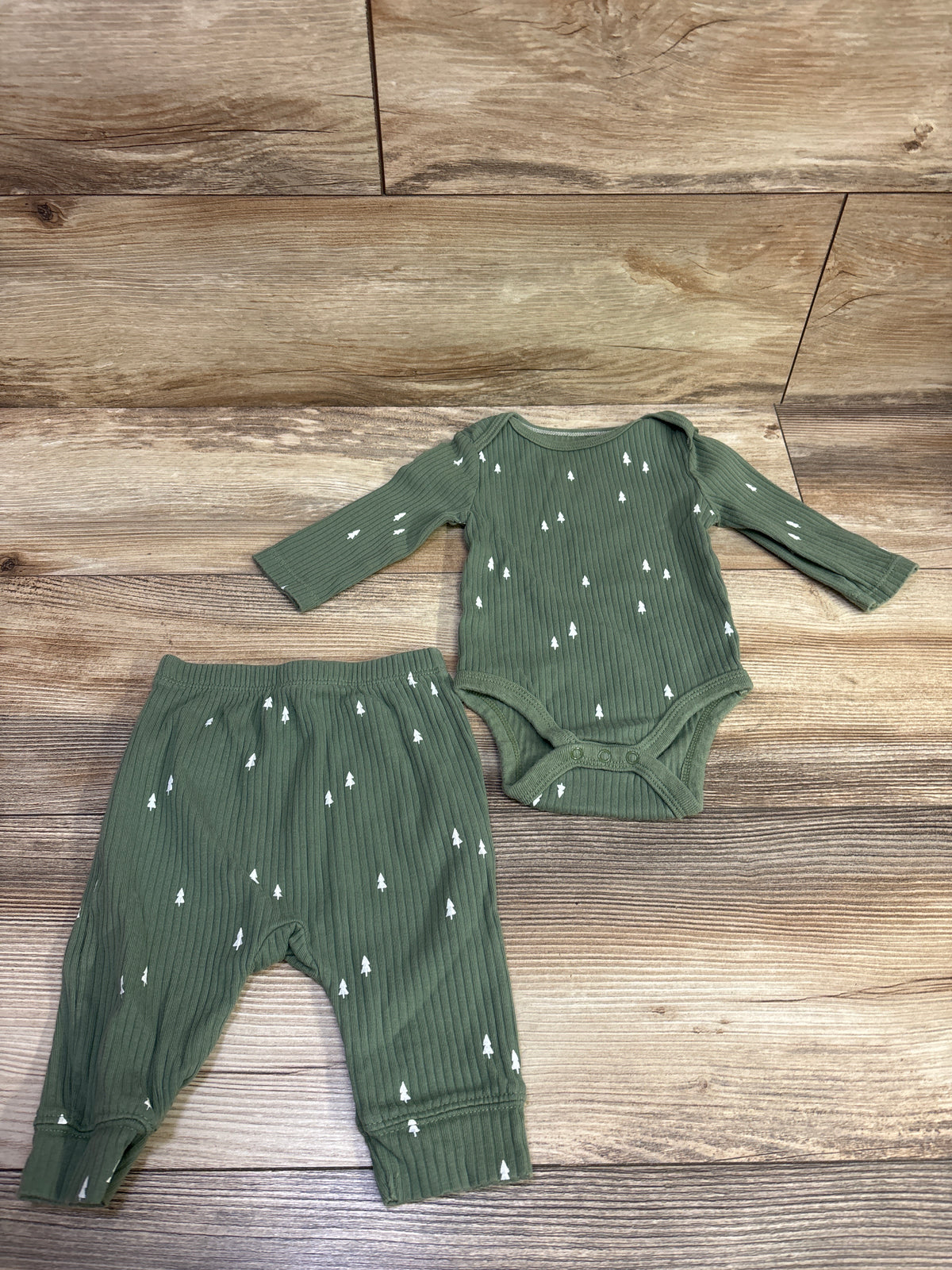 Cloud Island 2pc Ribbed Bodysuit & Pants Set Green sz 3/6m