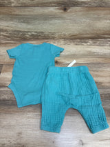 Cat & Jack 2pc Henley Bodysuit & Gauze Pants Blue sz 0-3m