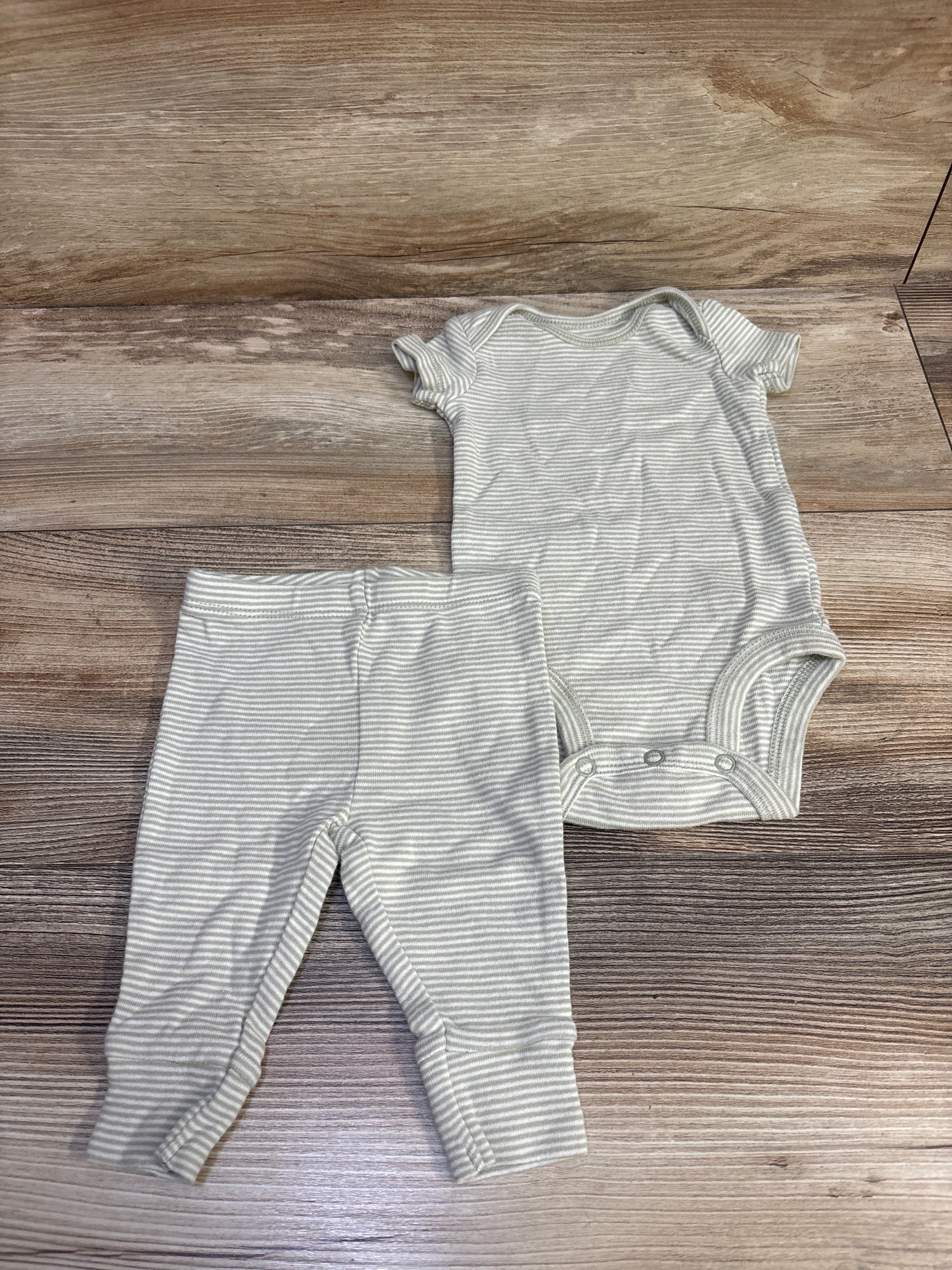 Carter's 2pc Striped Bodysuit & Pants Set Green sz 3m