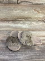 Akid Aston Faux Fur Slides Beige sz 7-9c
