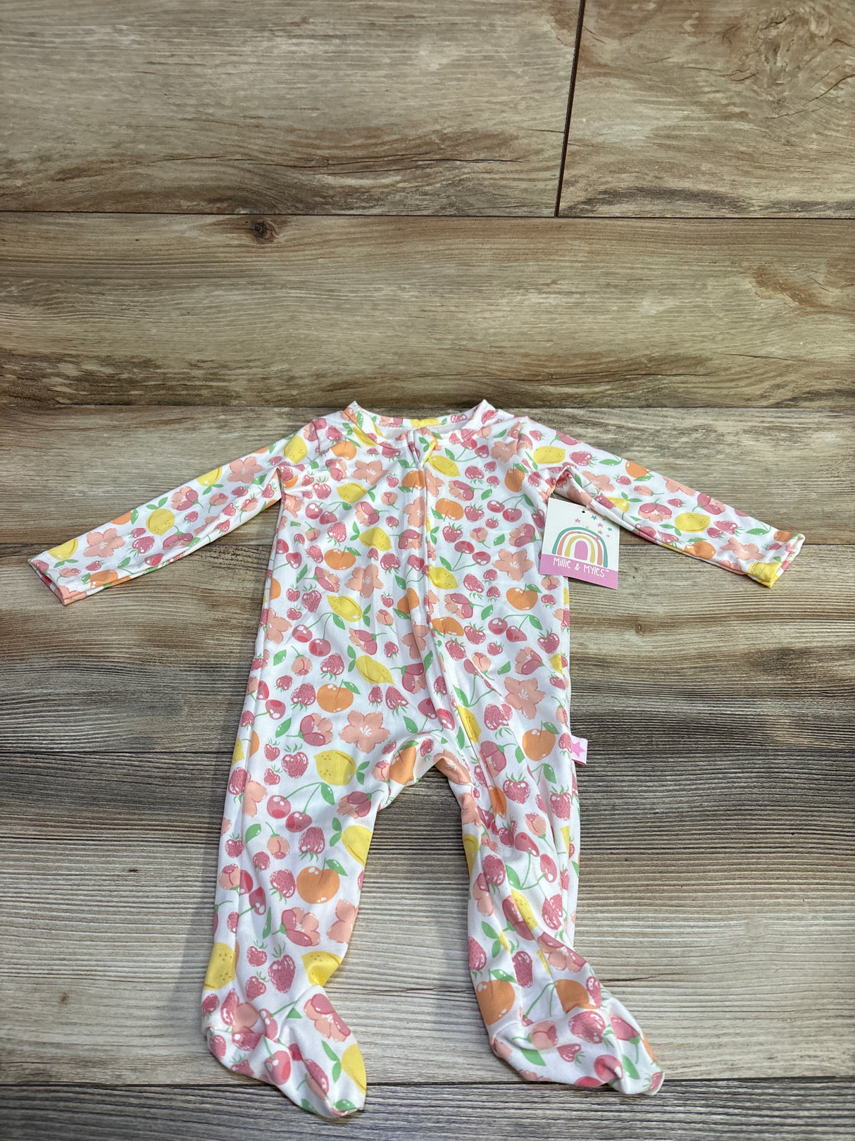 Millie & Myles Fruit Print Sleeper White sz 6-9m