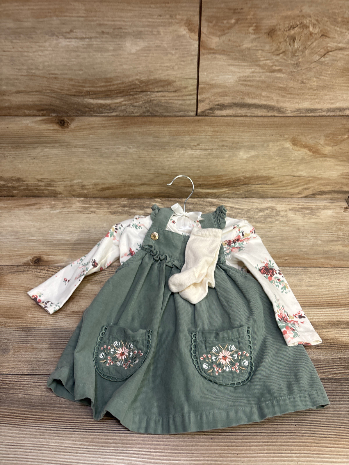 Cupcakes & Cashmere 3pc Shirt, Skirtall, & Socks Set White sz 6-9m