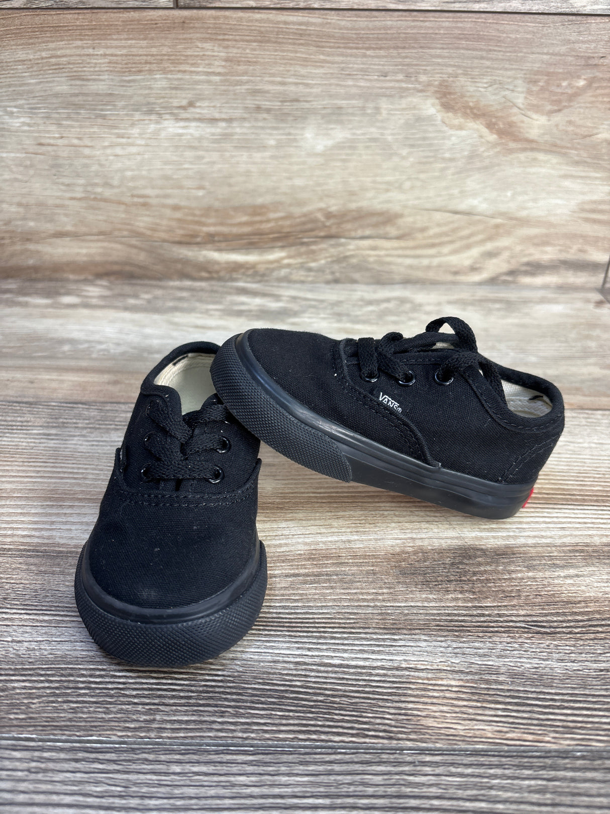 Vans Authentic Low Top Sneakers Black sz 5c