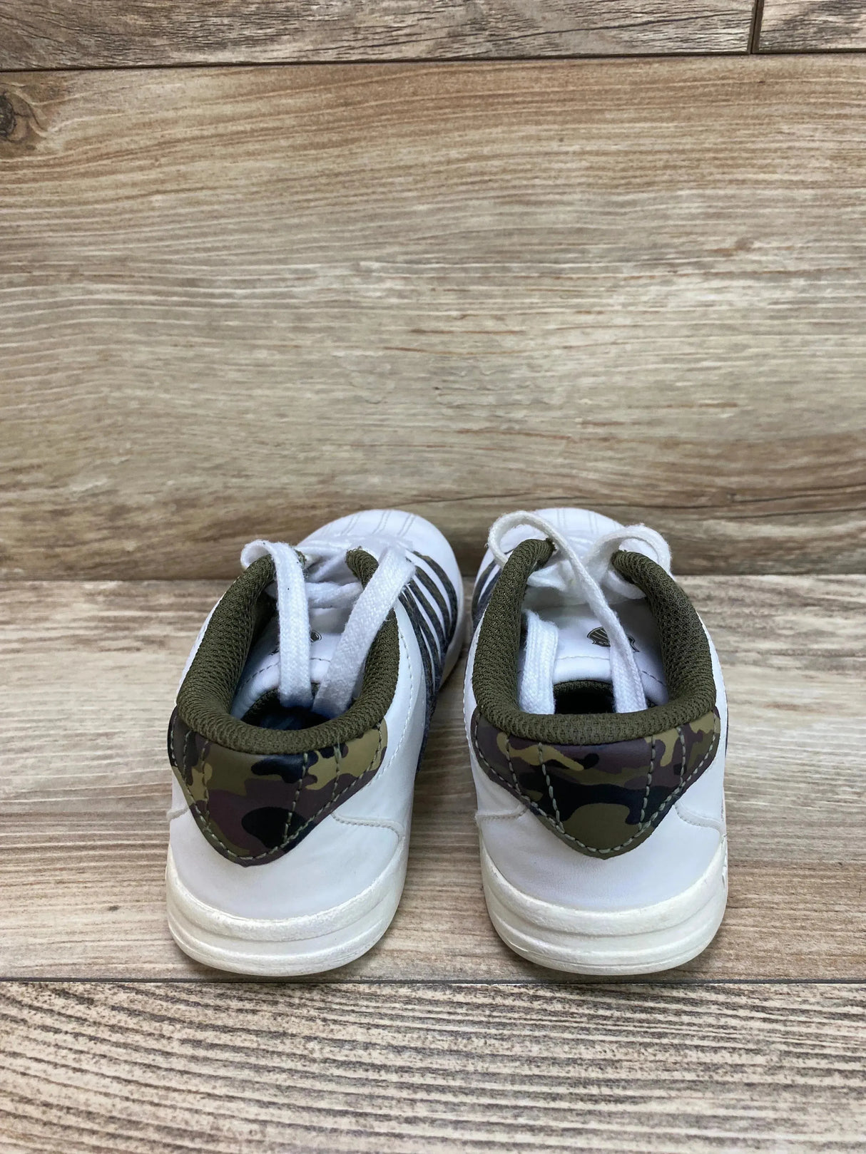 KSwiss Classic VN Sneakers Camo Stripes Sz 10c