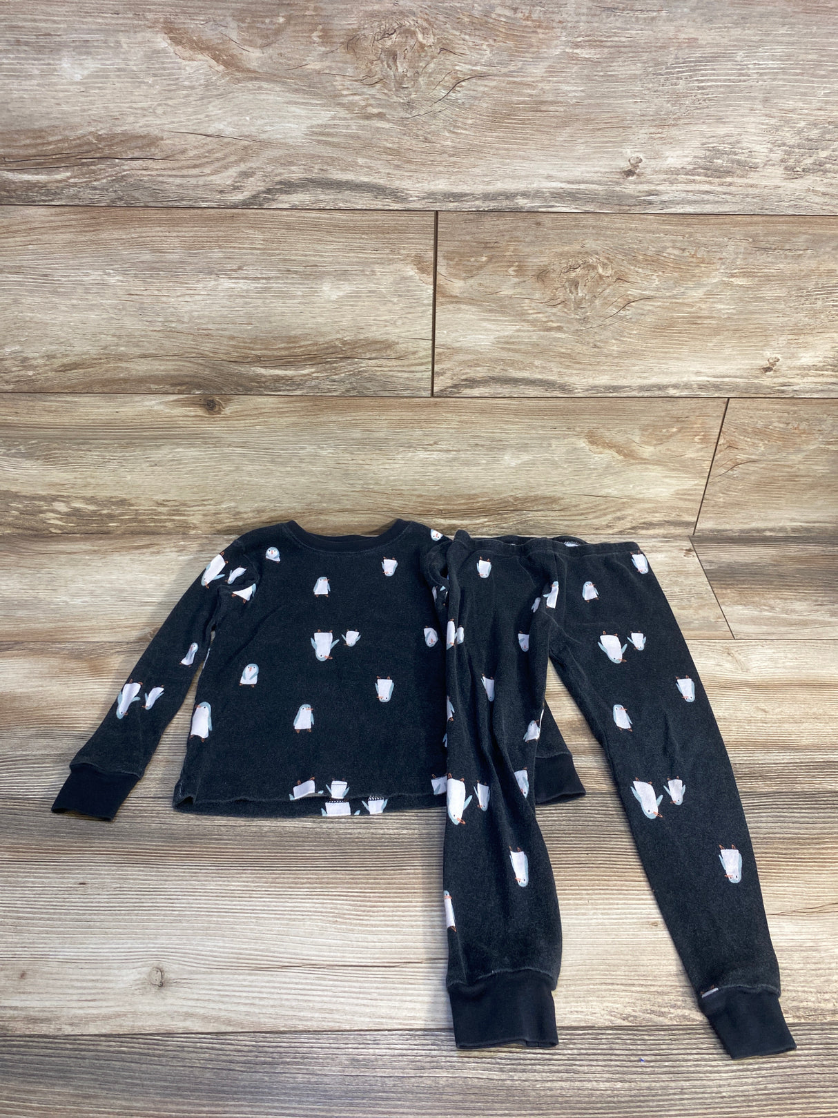 Carter's 2pc Penguin Pajama Set Black sz 5T