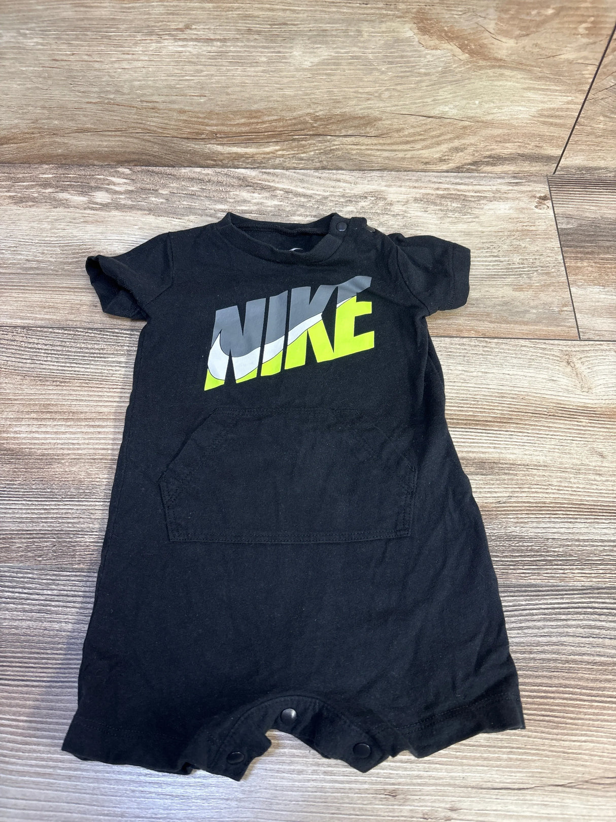 Nike Shortie Romper Black sz 9m