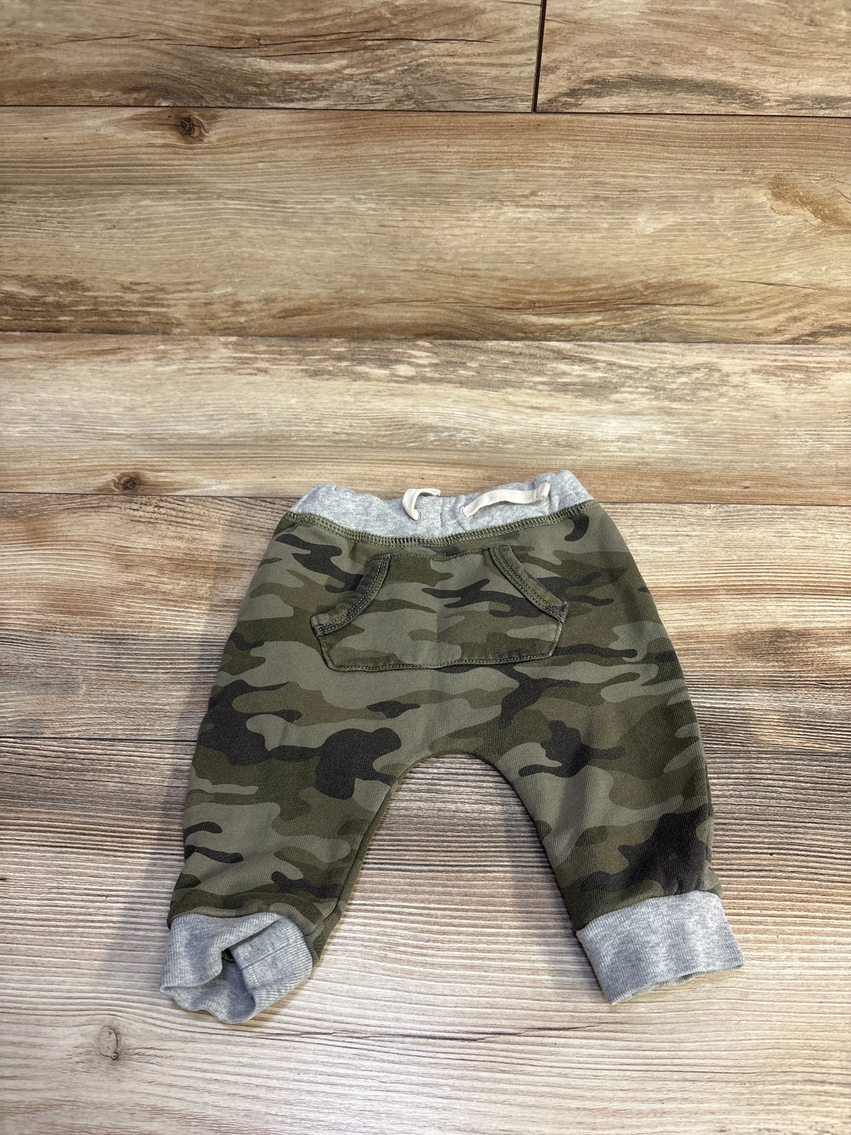 Baby Gap Camo Drawstring Joggers Olive sz 3-6m