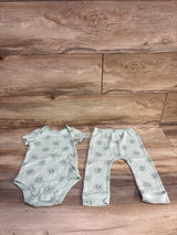 Disney Baby 2pc Bodysuit & Pant Set Green sz 12m