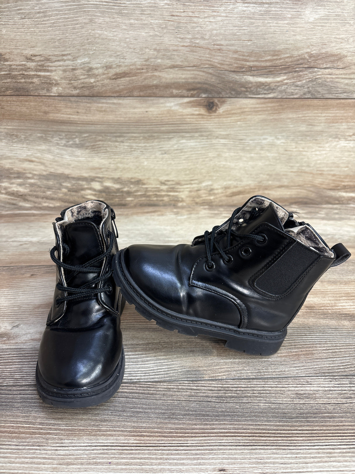 Comfy Kids Faux Leather Lace-Up Boots Black sz 11c