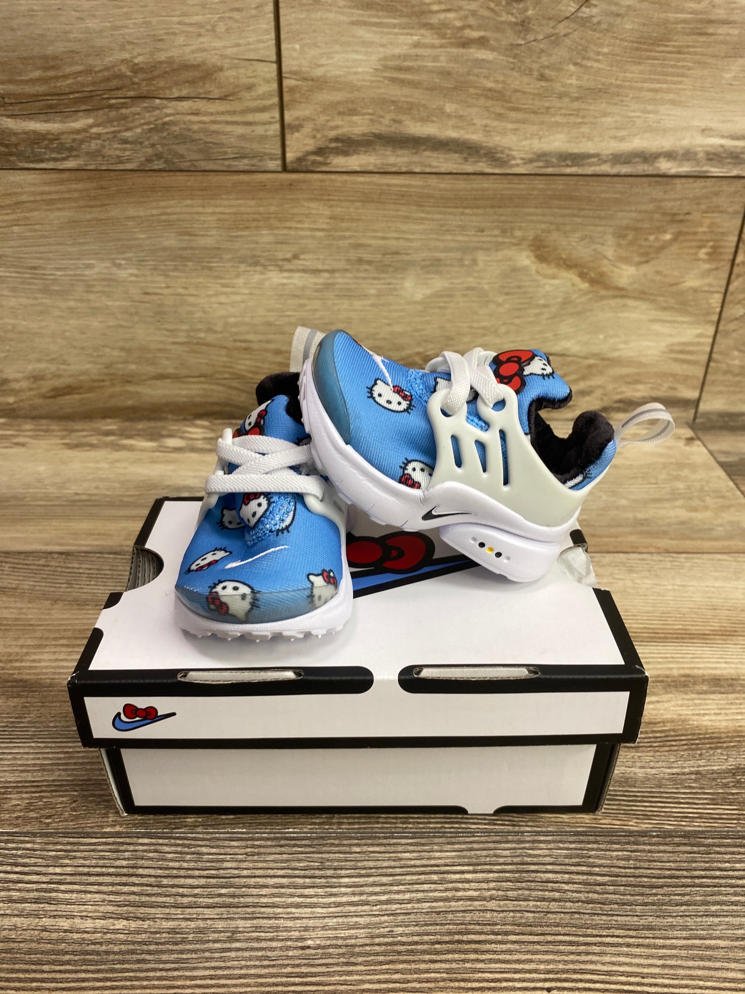 Hello Kitty x Nike Air Presto TD 'University Blue' Sneakers sz 3c