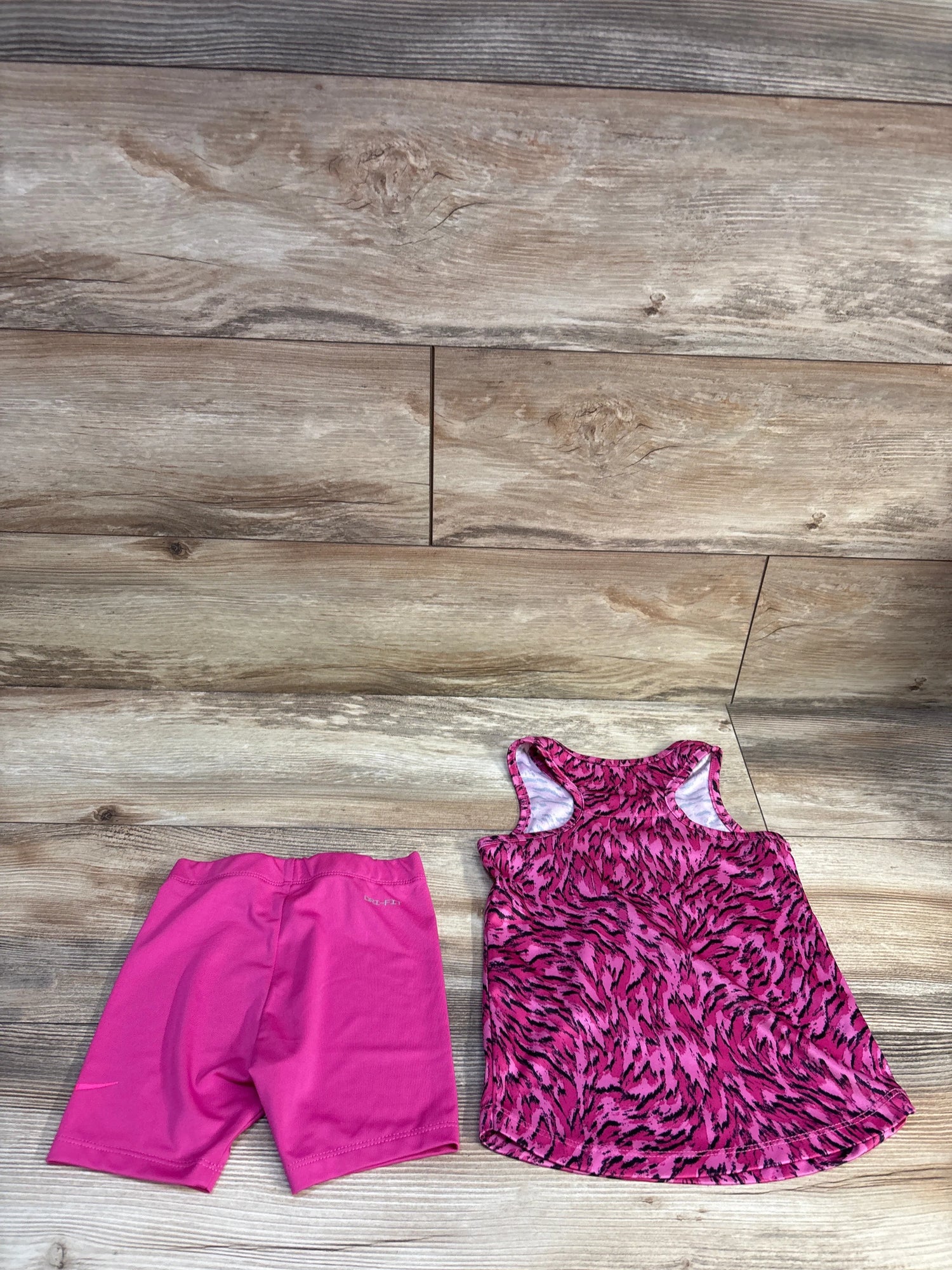 Nike Dri-Fit 2pc Tank Top & Shorts Set Pink sz 4T