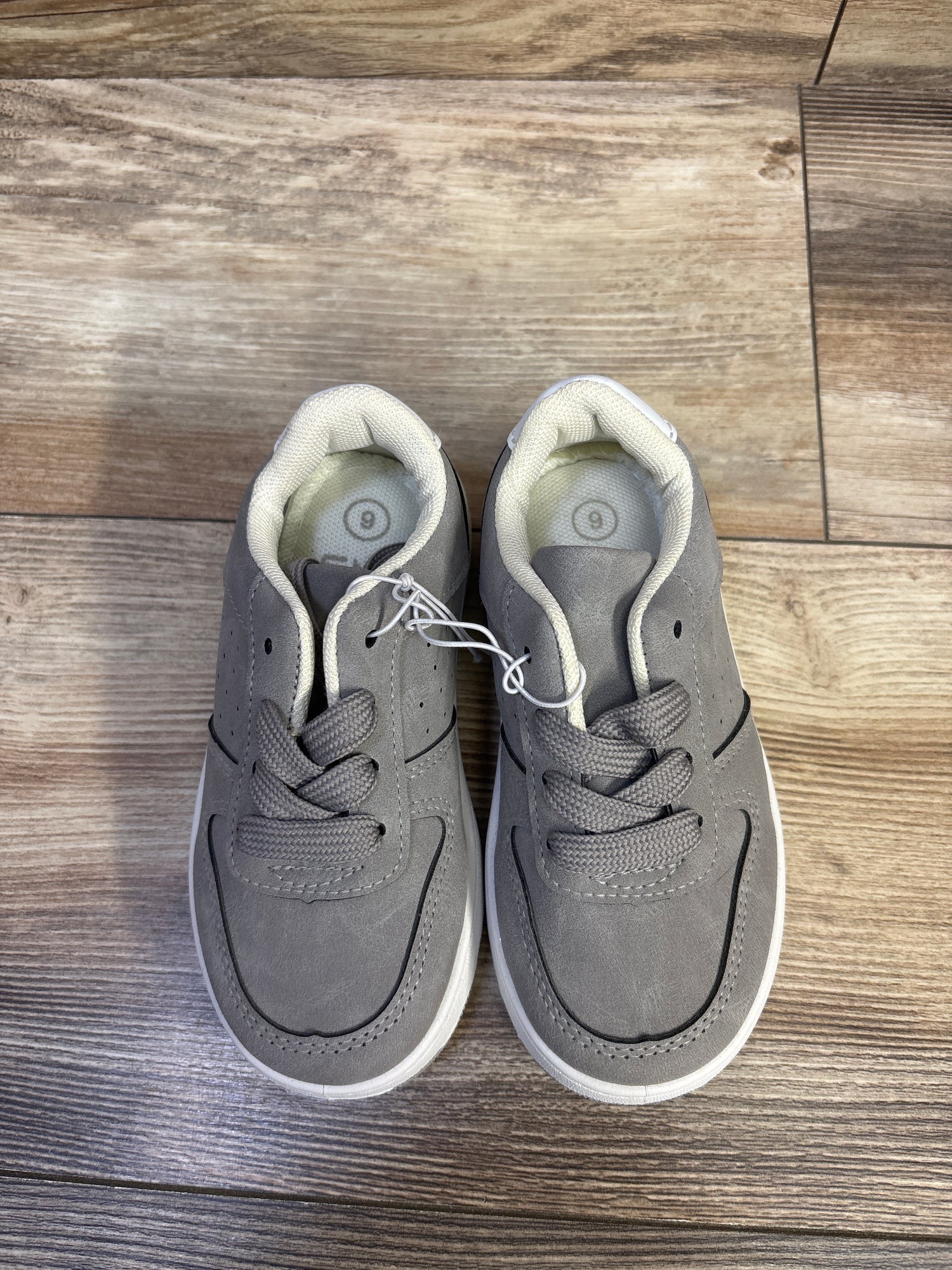 NEW US Sports Sneakers Grey sz 6c