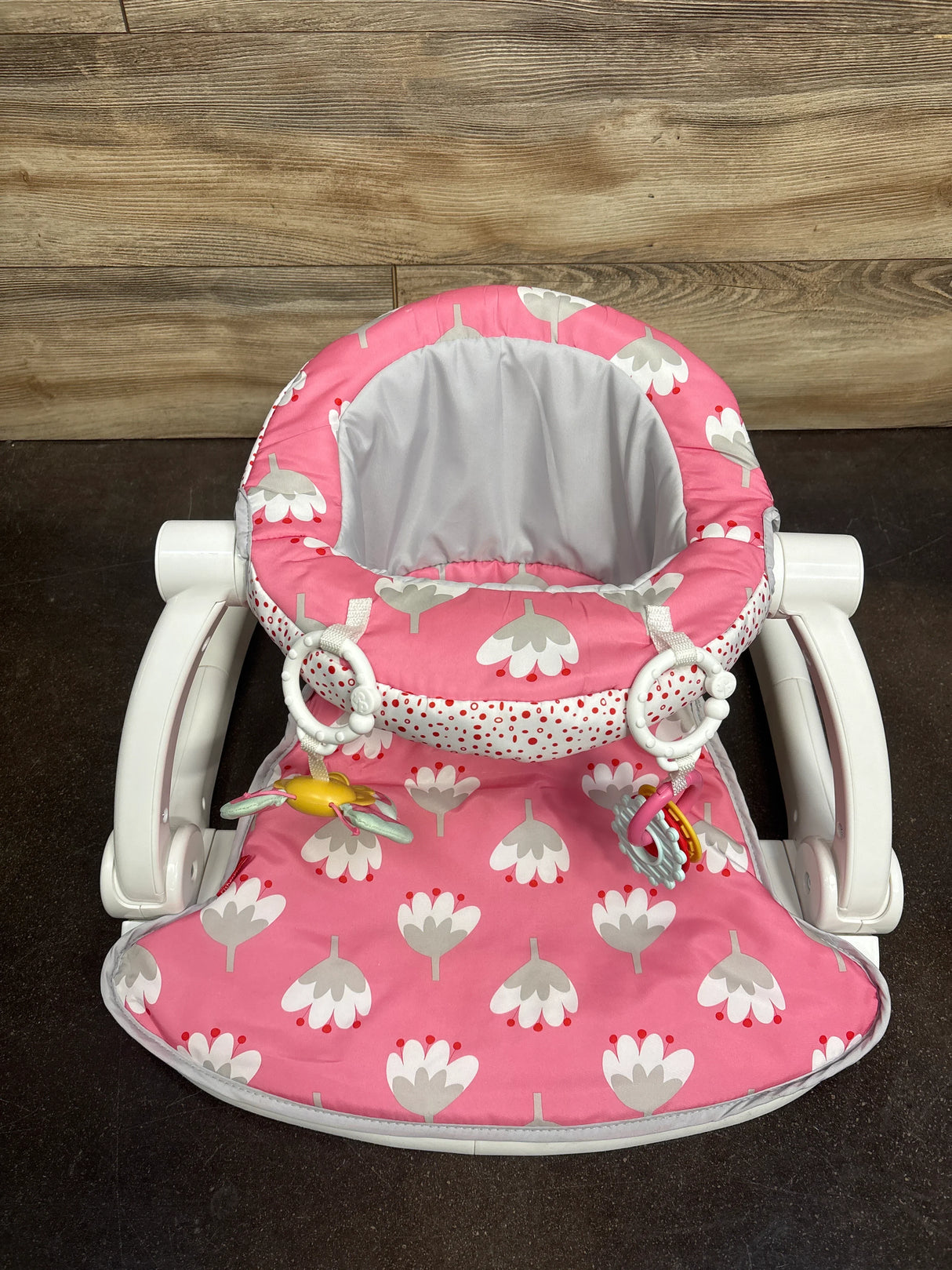 Fisher Price Sit-Me-Up Floor Seat in Pink