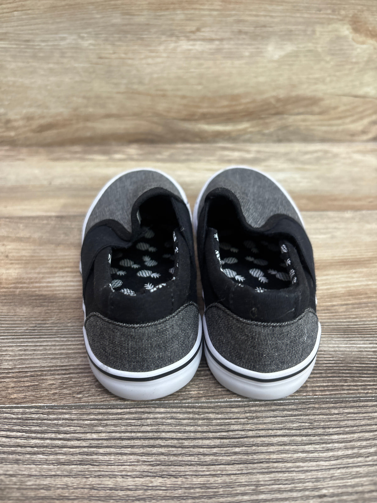 Cat & Jack Canvas Slip-On Sneakers Grey sz 13c