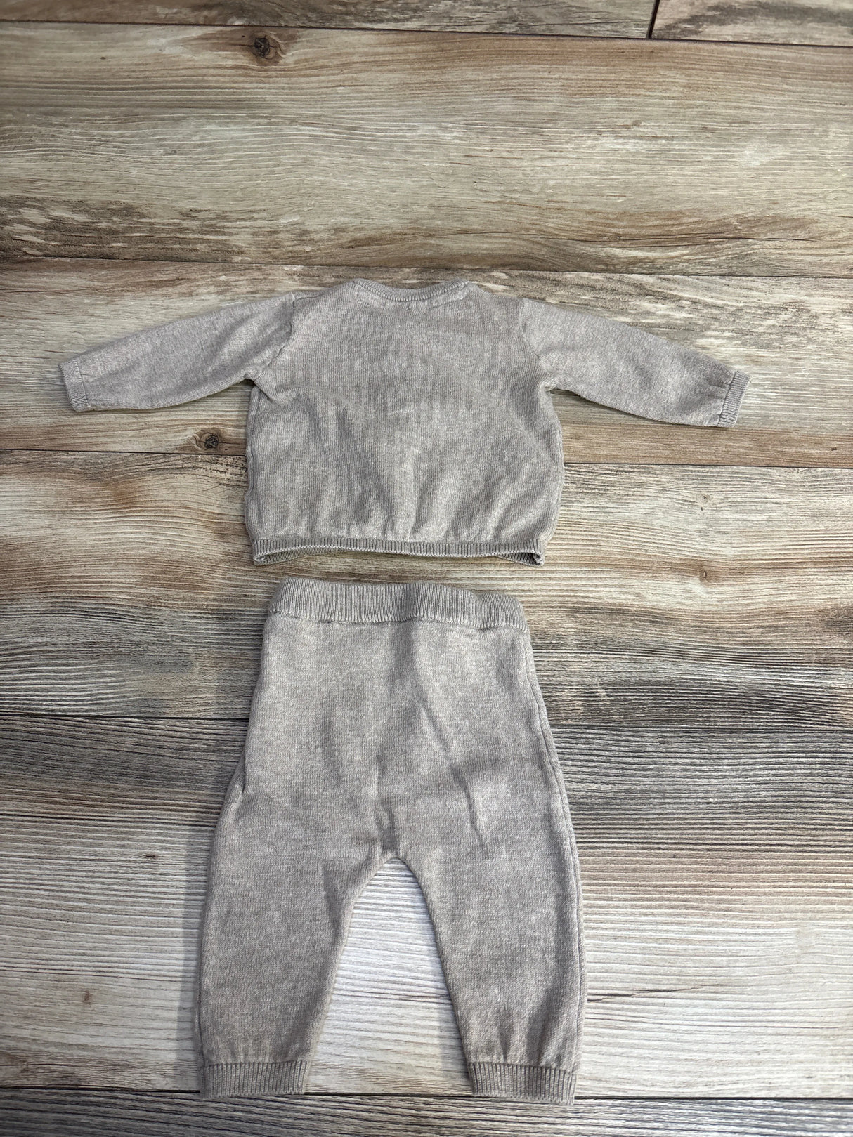 H&M 2pc Button Up Sweater Set Taupe sz Newborn
