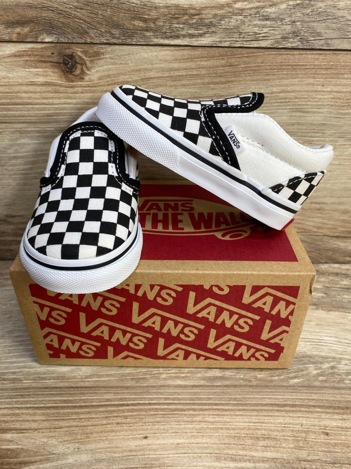 NEW Vans Slip-On Checkerboard Skate Shoes sz 4c