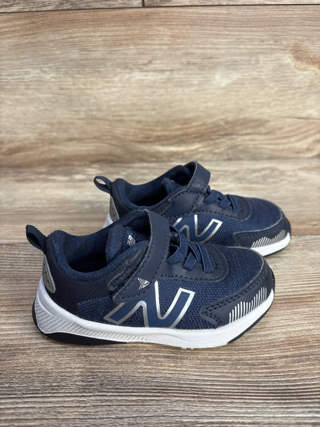 New Balance 545 V1 Running Sneakers Navy sz 6c