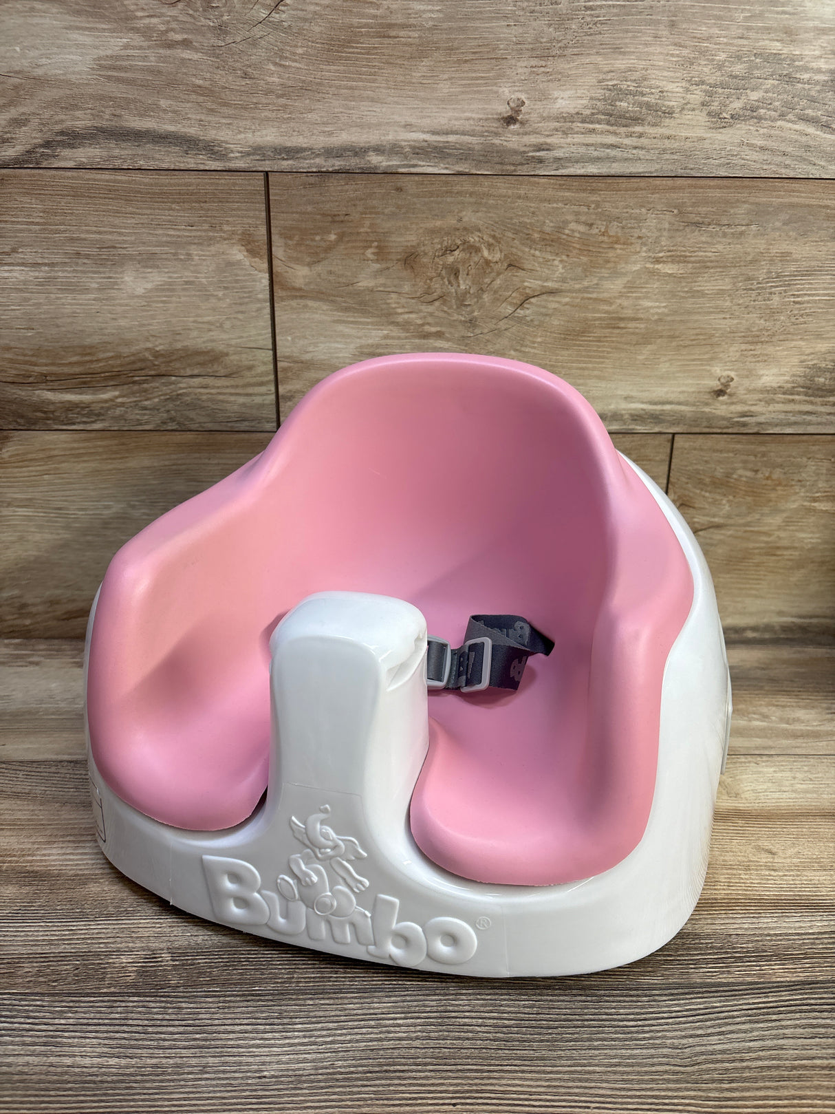Bumbo Multi Seat with Removable Tray Pink 6-36m