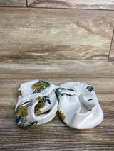 Kate Quinn Tie Booties, White sz 12-18m