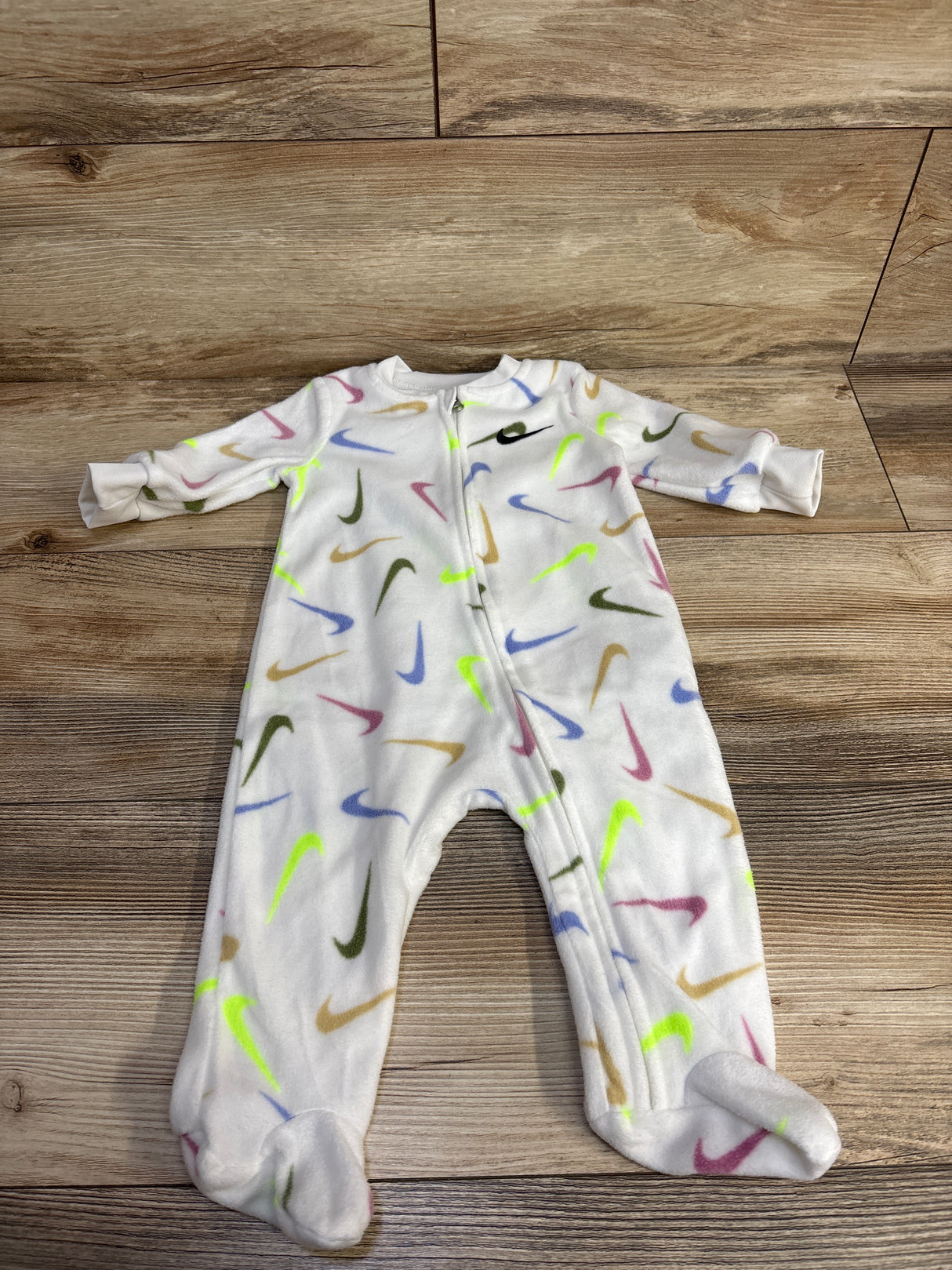 Nike Logo Blanket Sleeper White sz 6m