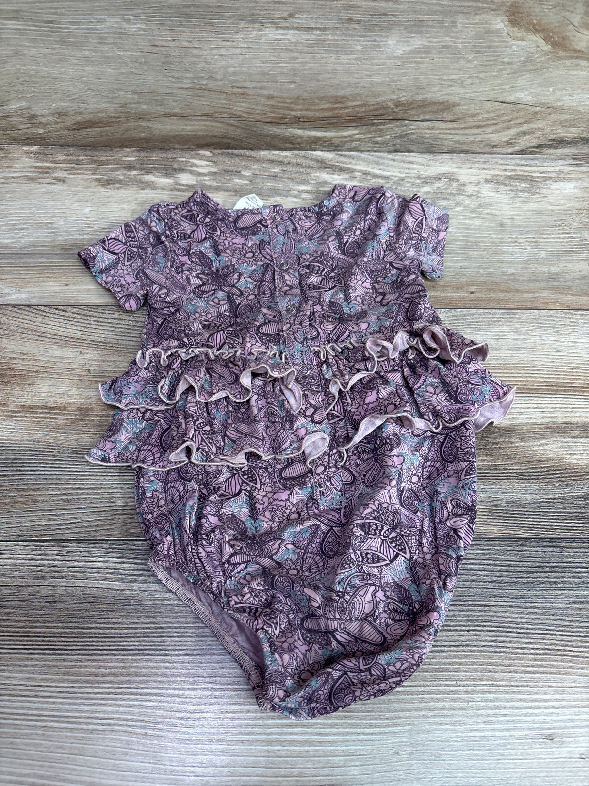 Kate Quinn Bamboo Butterfly Ruffle Skirted Bodysuit Purple sz 6-12m