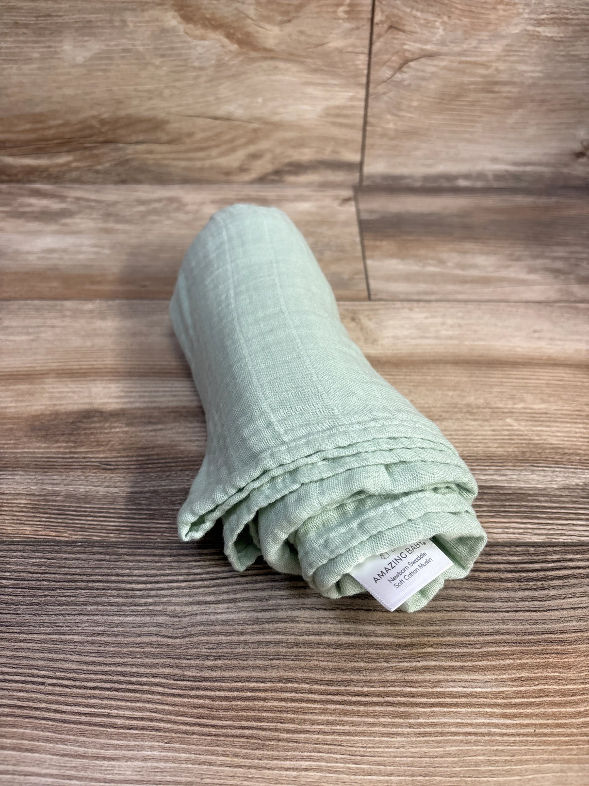 Amazing Baby Newborn Muslin Swaddle Blanket Green