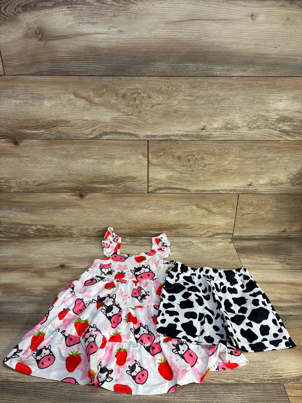 2pc Cow Print Dress & Shorts Set White sz 3-4T