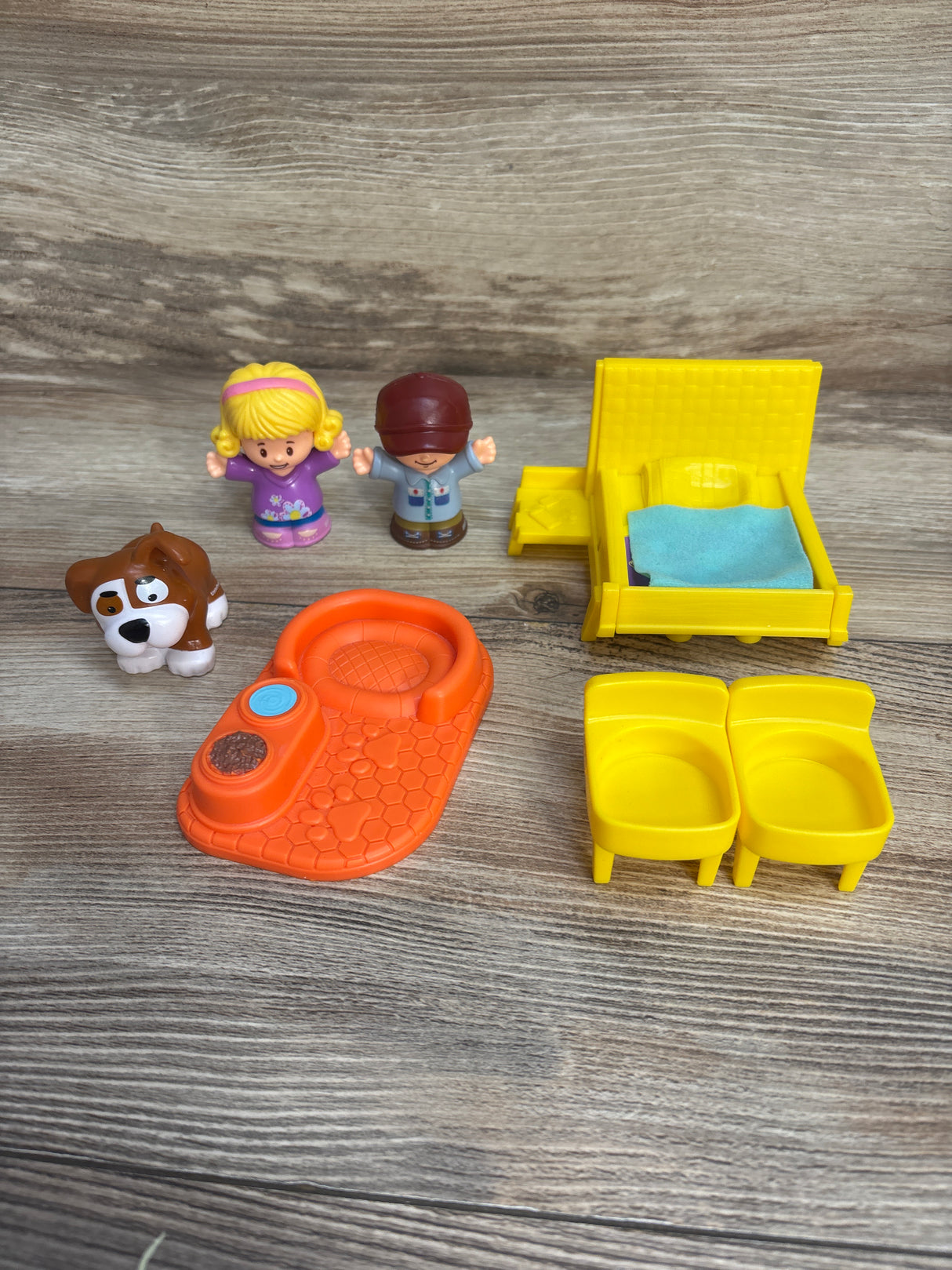 Fisher-Price Little People Big Helpers Home
