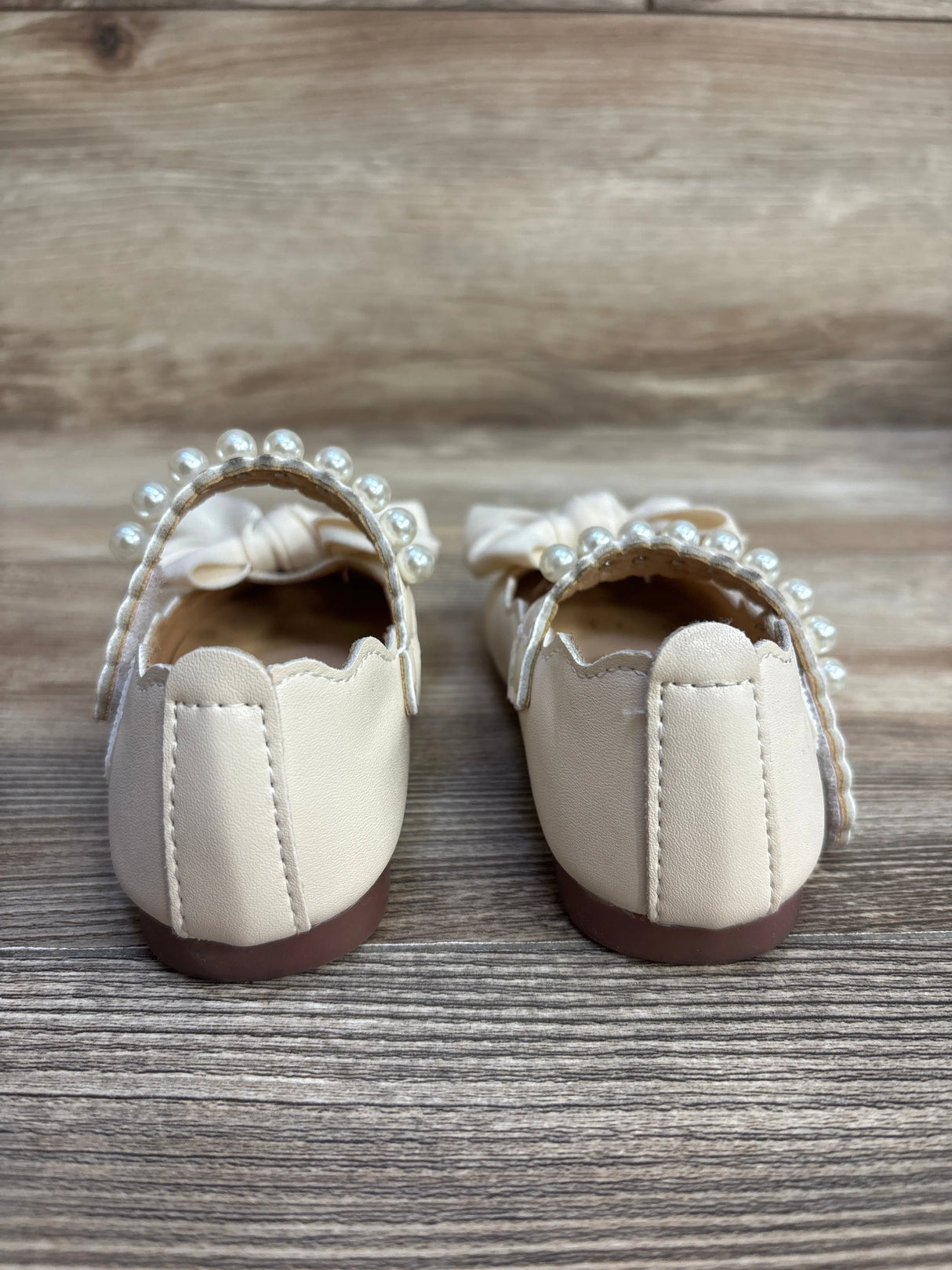 Princess Style Leather Shoes Beige sz 6c - Me n Mommy To Be