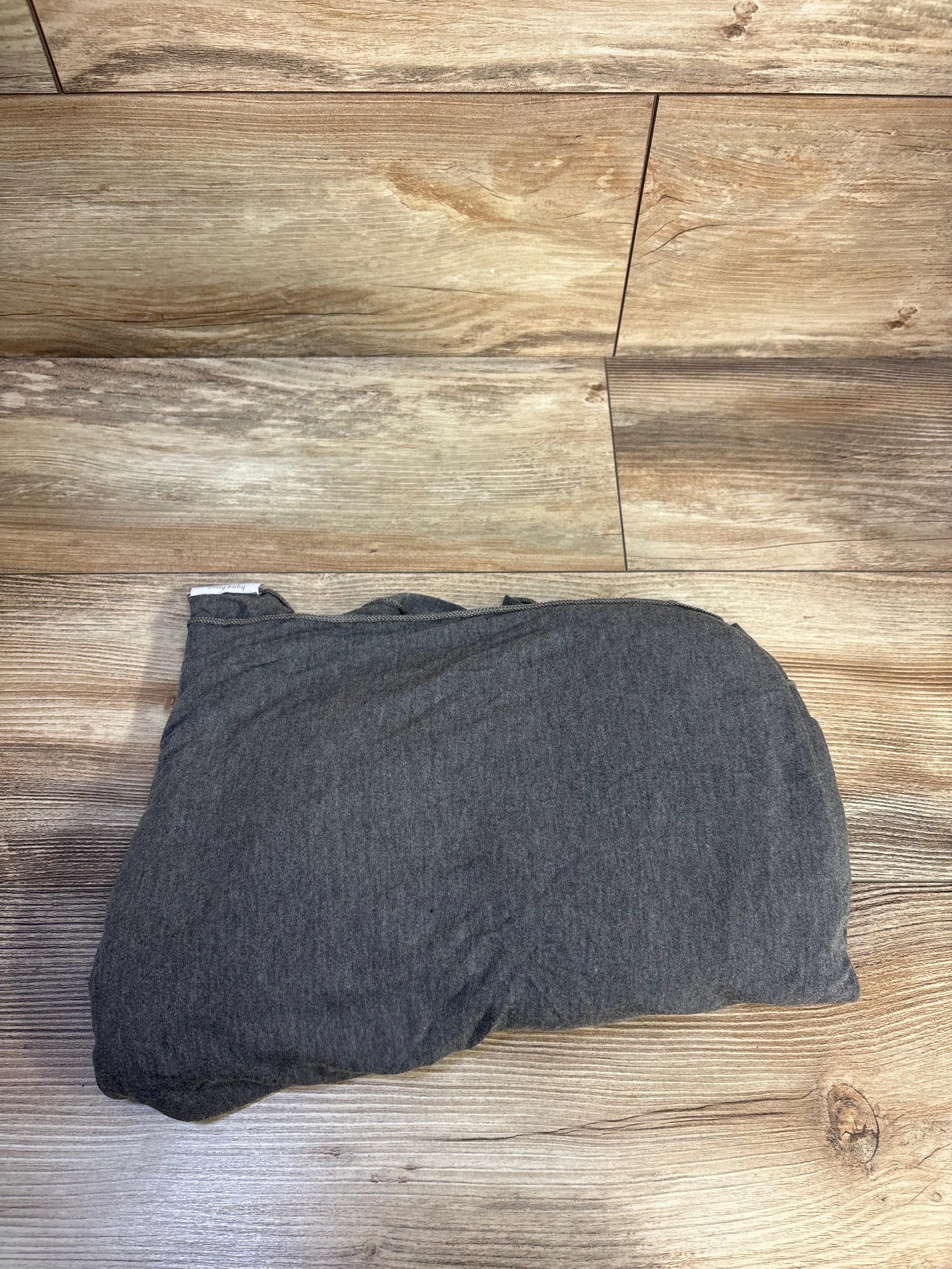 Solly Baby Wrap Carrier in Grey 8-25lbs